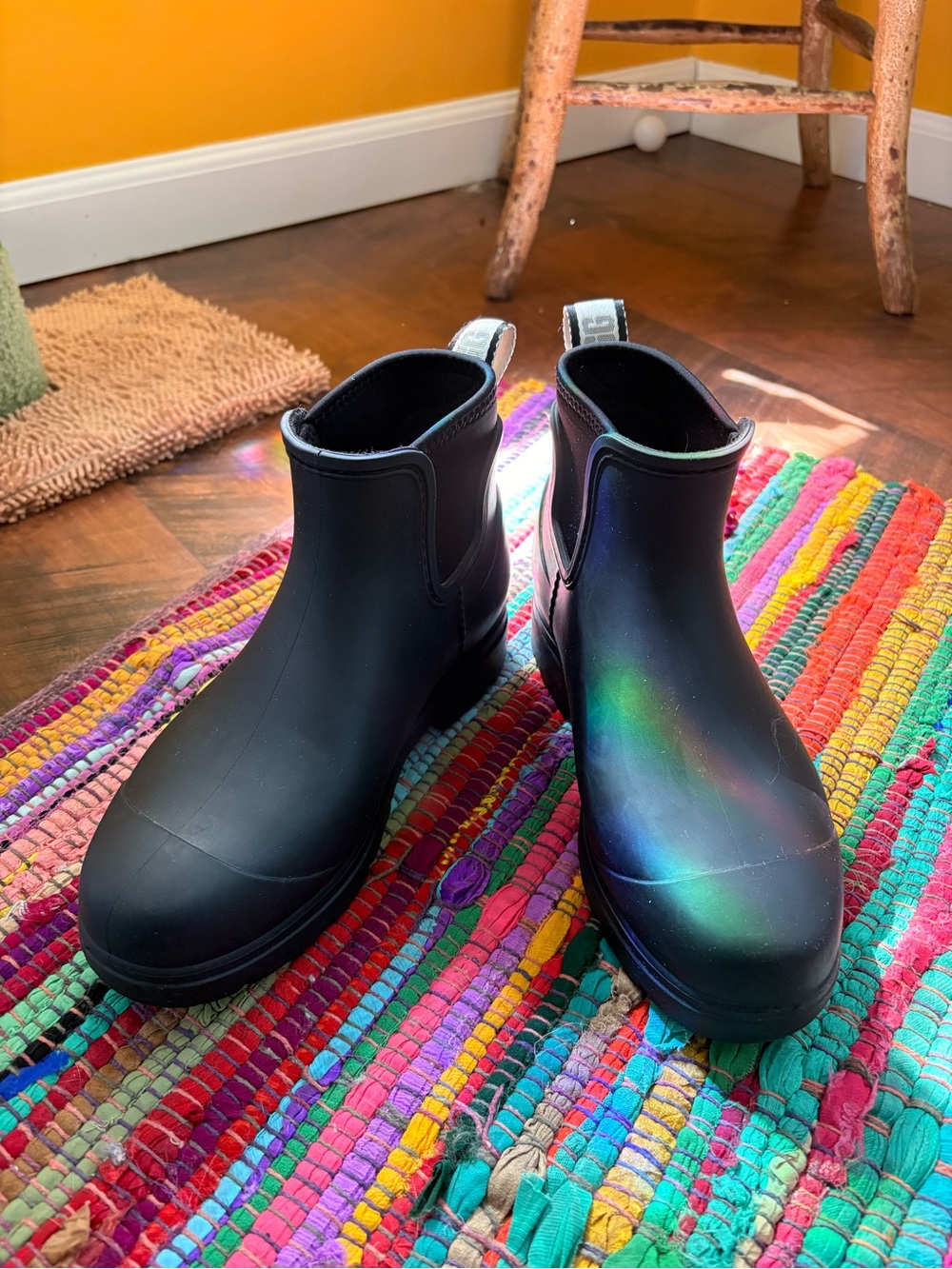 UGG Droplet Black Short Waterproof Rain Chelsea Boots